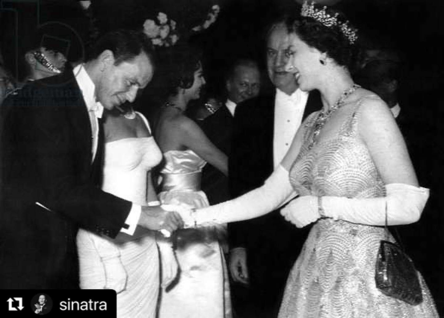 Jazz News - Frank Sinatra bows as he meets the Queen at the premiere of the film me and the Colonel